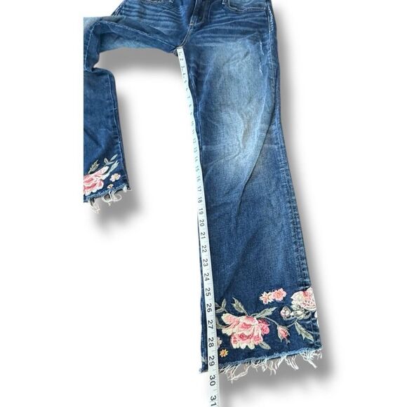 Driftwood ​Colette Floral Embroidered Denim Jeans Classic Fit Women’s Size 32 - Picture 7 of 14